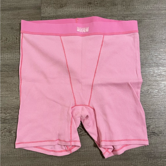 SKIMS Cotton Rib Boxer - Picture 2 of 5